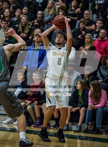 Thumbnail 2 in Woodgrove @ Loudoun Valley photogallery.