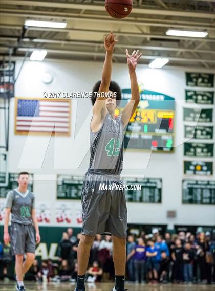 Thumbnail 1 in Woodgrove @ Loudoun Valley photogallery.