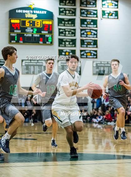 Thumbnail 1 in Woodgrove @ Loudoun Valley photogallery.