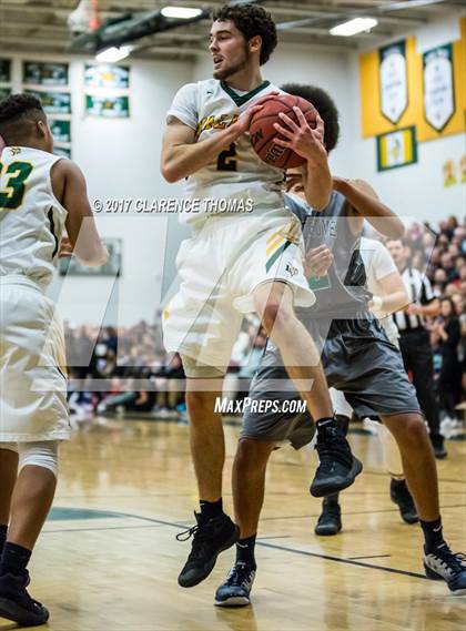 Thumbnail 2 in Woodgrove @ Loudoun Valley photogallery.