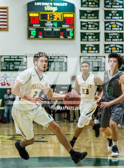 Thumbnail 2 in Woodgrove @ Loudoun Valley photogallery.