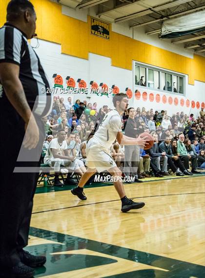 Thumbnail 2 in Woodgrove @ Loudoun Valley photogallery.