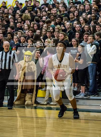 Thumbnail 2 in Woodgrove @ Loudoun Valley photogallery.
