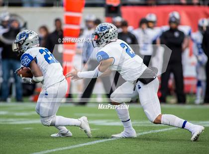 Thumbnail 2 in Bartram Trail vs. Venice (FHSAA Class 7A Final) photogallery.