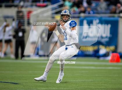 Thumbnail 1 in Bartram Trail vs. Venice (FHSAA Class 7A Final) photogallery.