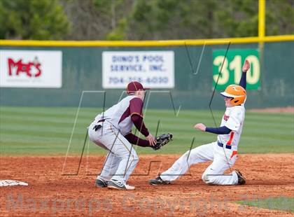 Thumbnail 3 in Marvin Ridge vs Sun Valley photogallery.