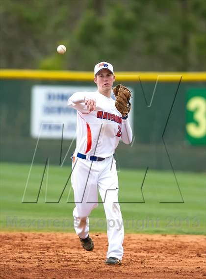 Thumbnail 3 in Marvin Ridge vs Sun Valley photogallery.