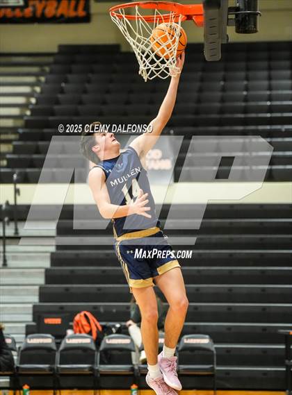 Thumbnail 2 in Mullen @ Lakewood photogallery.