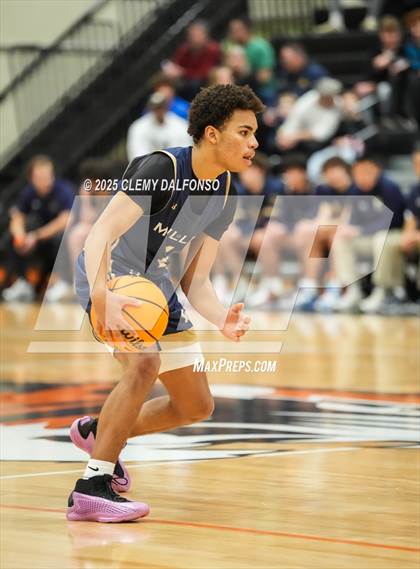 Thumbnail 3 in Mullen @ Lakewood photogallery.