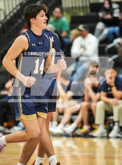 Thumbnail 1 in Mullen @ Lakewood photogallery.