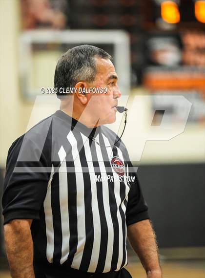 Thumbnail 1 in Mullen @ Lakewood photogallery.