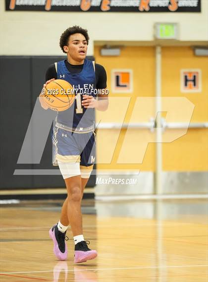 Thumbnail 2 in Mullen @ Lakewood photogallery.