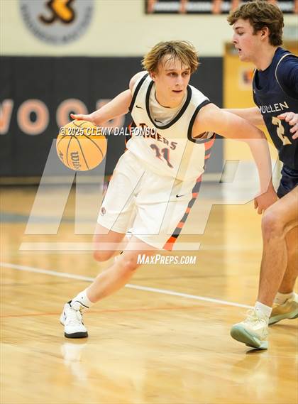 Thumbnail 3 in Mullen @ Lakewood photogallery.