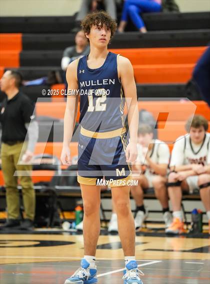 Thumbnail 1 in Mullen @ Lakewood photogallery.