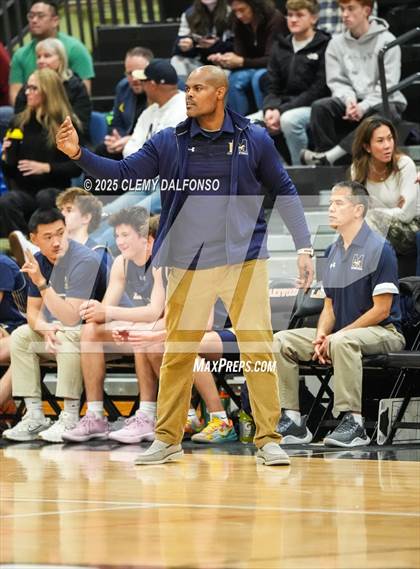 Thumbnail 3 in Mullen @ Lakewood photogallery.