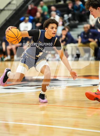 Thumbnail 1 in Mullen @ Lakewood photogallery.