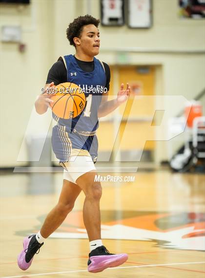 Thumbnail 3 in Mullen @ Lakewood photogallery.
