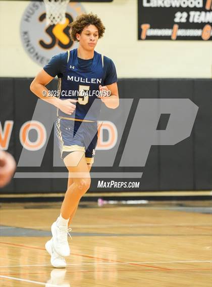 Thumbnail 1 in Mullen @ Lakewood photogallery.