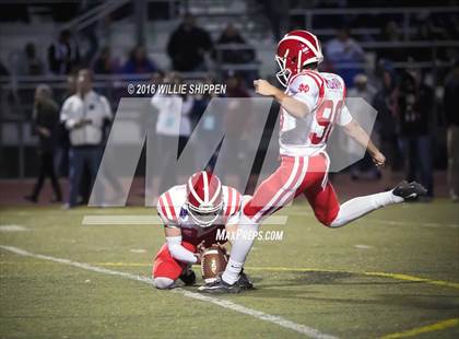 Thumbnail 3 in Mater Dei vs. Vista Murrieta (CIF SS Division 1 Playoff) photogallery.