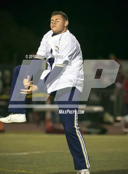 Thumbnail 3 in Mater Dei vs. Vista Murrieta (CIF SS Division 1 Playoff) photogallery.