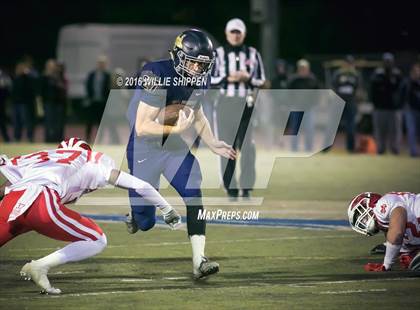 Thumbnail 2 in Mater Dei vs. Vista Murrieta (CIF SS Division 1 Playoff) photogallery.