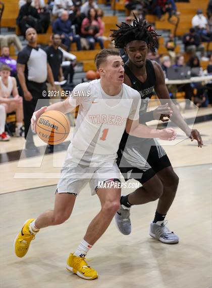 Thumbnail 2 in Wasatch Academy vs Pebblebrook (Holiday Hoopsgiving Tournament) photogallery.