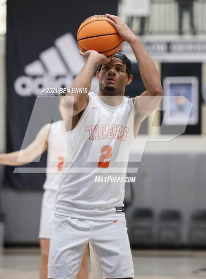 Thumbnail 2 in Wasatch Academy vs Pebblebrook (Holiday Hoopsgiving Tournament) photogallery.