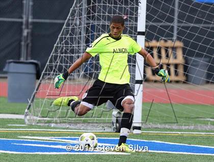 Thumbnail 1 in Point Loma vs. San Diego (23rd Annual San Diego Holiday Classic) photogallery.