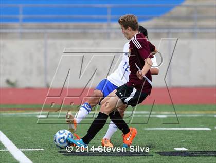 Thumbnail 1 in Point Loma vs. San Diego (23rd Annual San Diego Holiday Classic) photogallery.