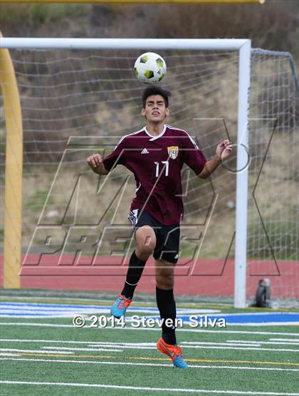 Thumbnail 1 in Point Loma vs. San Diego (23rd Annual San Diego Holiday Classic) photogallery.