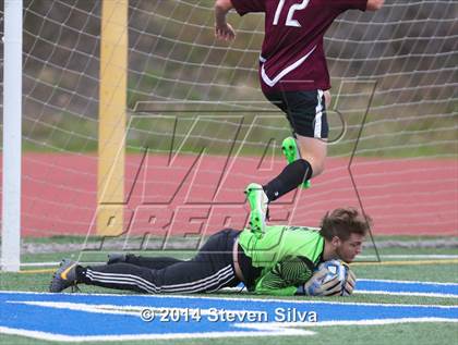 Thumbnail 3 in Point Loma vs. San Diego (23rd Annual San Diego Holiday Classic) photogallery.
