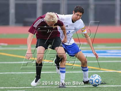 Thumbnail 1 in Point Loma vs. San Diego (23rd Annual San Diego Holiday Classic) photogallery.