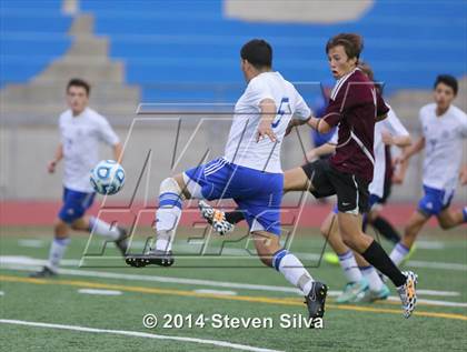 Thumbnail 1 in Point Loma vs. San Diego (23rd Annual San Diego Holiday Classic) photogallery.