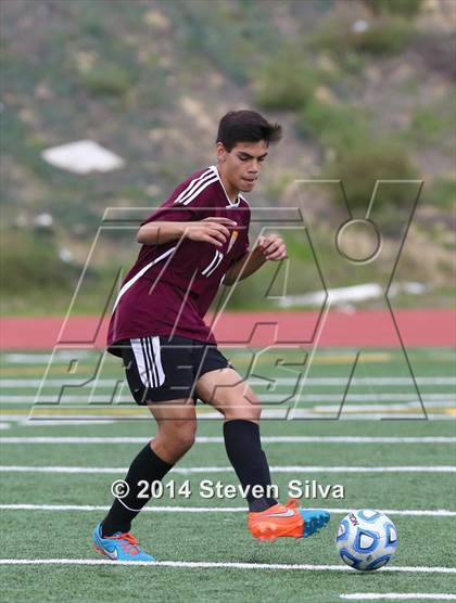 Thumbnail 1 in Point Loma vs. San Diego (23rd Annual San Diego Holiday Classic) photogallery.