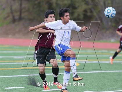 Thumbnail 2 in Point Loma vs. San Diego (23rd Annual San Diego Holiday Classic) photogallery.