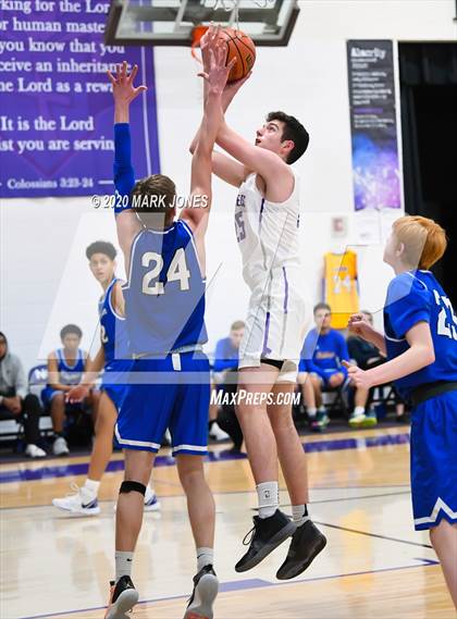 Thumbnail 2 in Kingman @ Northwest Christian photogallery.