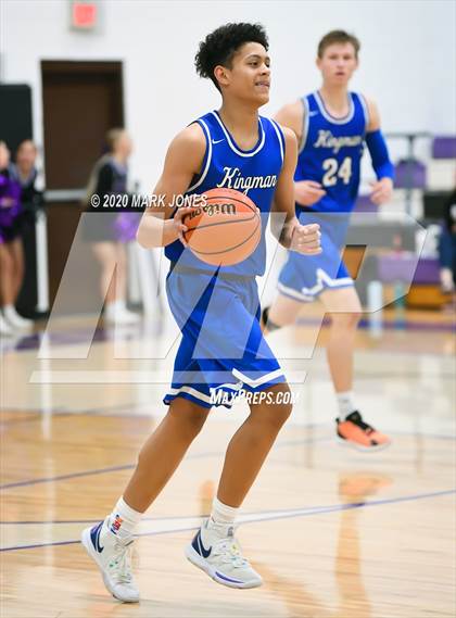 Thumbnail 3 in Kingman @ Northwest Christian photogallery.