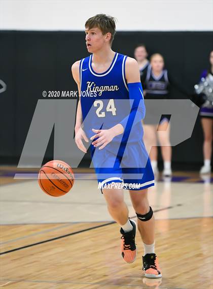 Thumbnail 2 in Kingman @ Northwest Christian photogallery.