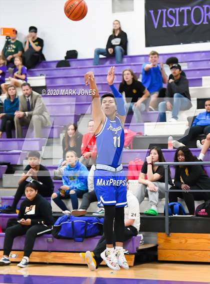 Thumbnail 3 in Kingman @ Northwest Christian photogallery.
