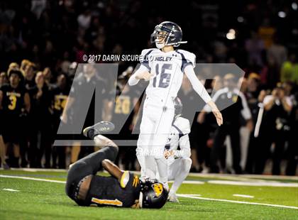 Thumbnail 2 in Saguaro vs. Higley (AIA 4A Semifinal)  photogallery.