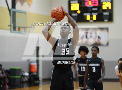 Thumbnail 2 in Benjamin Davis vs. George Ranch (Conroe Christmas Classic) photogallery.