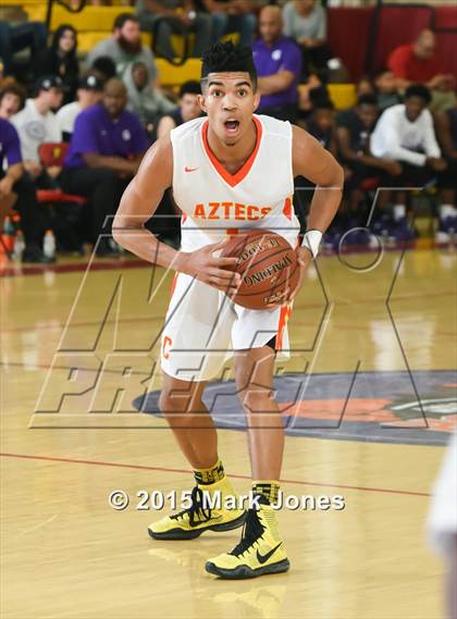 Thumbnail 3 in Corona del Sol vs Garfield (Hoophall West Invitational) photogallery.