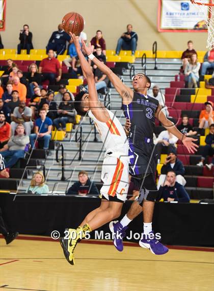 Thumbnail 2 in Corona del Sol vs Garfield (Hoophall West Invitational) photogallery.