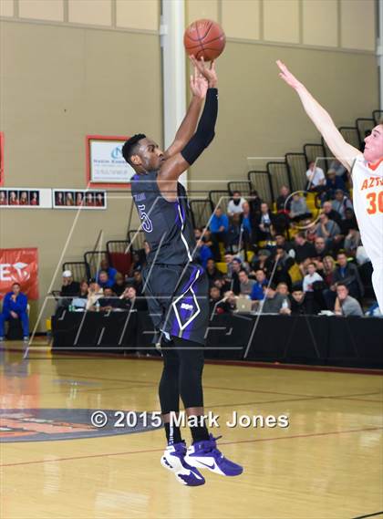 Thumbnail 2 in Corona del Sol vs Garfield (Hoophall West Invitational) photogallery.