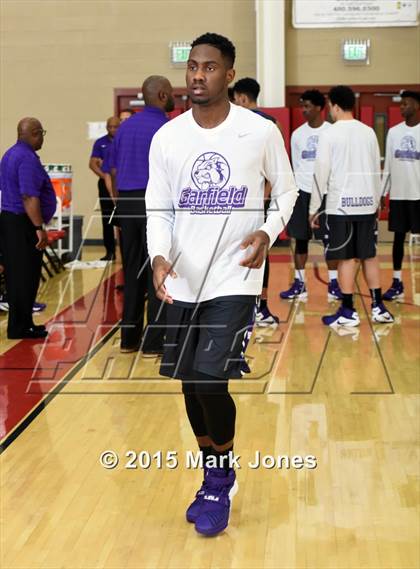 Thumbnail 2 in Corona del Sol vs Garfield (Hoophall West Invitational) photogallery.