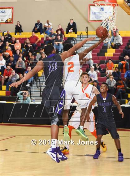 Thumbnail 2 in Corona del Sol vs Garfield (Hoophall West Invitational) photogallery.