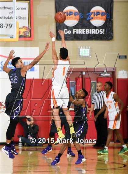 Thumbnail 2 in Corona del Sol vs Garfield (Hoophall West Invitational) photogallery.