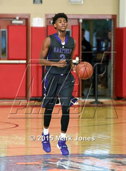 Thumbnail 2 in Corona del Sol vs Garfield (Hoophall West Invitational) photogallery.