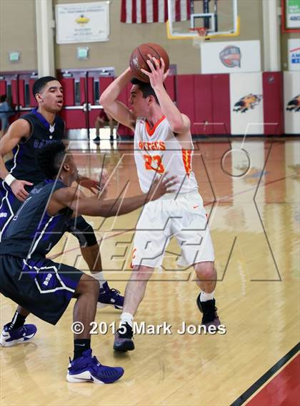 Thumbnail 2 in Corona del Sol vs Garfield (Hoophall West Invitational) photogallery.