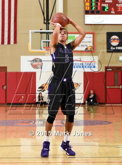 Thumbnail 1 in Corona del Sol vs Garfield (Hoophall West Invitational) photogallery.